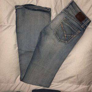 Buckle Stella Jean 24 x 33 1/2